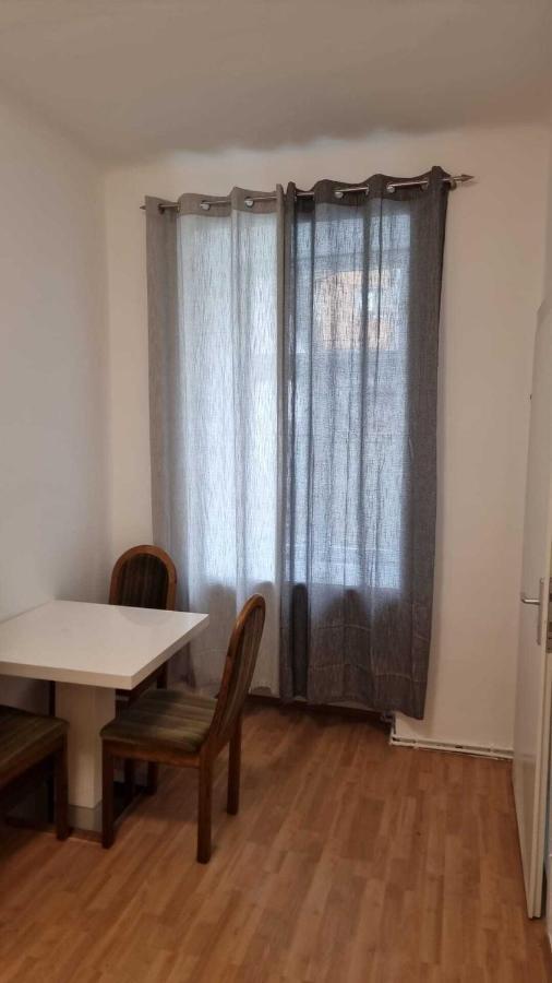 Premium Family Room Mz Wenen Buitenkant foto